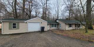 Charming Two Bedroom Ranch in Coloma Gallery 1