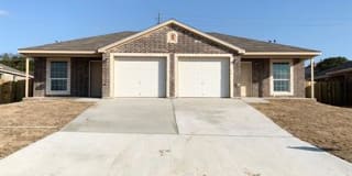 305 Olaf Drive - B Gallery 1
