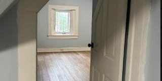 1638 Sanderson Avenue Gallery 66