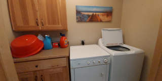 Nice 3 Bedroom 2.5 Bathroom Townhome in Hudson Gallery 17