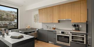 119 Wood Road unit: 305 Gallery 12