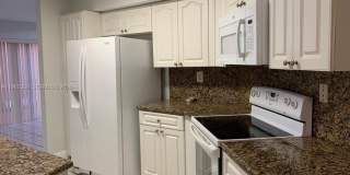 12447 NW 7th St Gallery 6