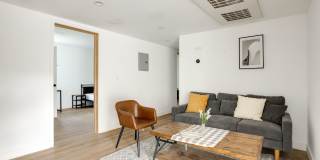 1620 W 35th Place - Co-Living Gallery 12