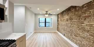 1554 W Juneway Terrace Gallery 8