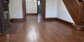 2242 Ferry Street Gallery 2