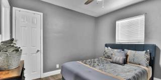 201 SE 23rd Street unit: 2 Gallery 8