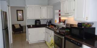 9571 Sunset Strip Gallery 3