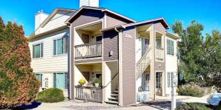 Great Littleton Condominium with Garage Gallery 6
