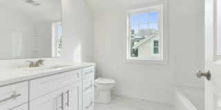 62 W Milton St Gallery 28