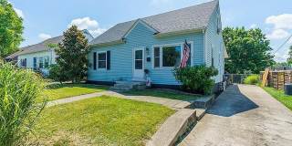COMING SOON-Lovely Vintage 4 BR Home Near Castlewood Park! Off-Street Parking, Dogs Ok! Gallery 1