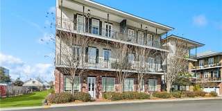 510 E GIBSON Street Gallery 1