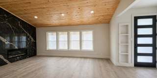 918 Keith Ln  - 5 Bed 5 Baths fully remodeled house in central location. Gallery 7