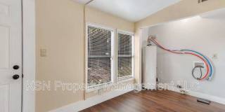 1921 Reynolds Street Gallery 21