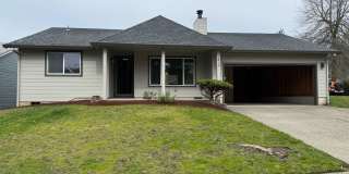 Newly Updated Centrally Located 2B/1Ba Home! Gallery 1