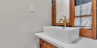 65 E River Road Gallery 22