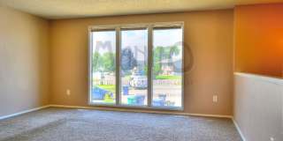 **COMING SOON** Clean & Spacious Spokane Valley Duplex Gallery 5