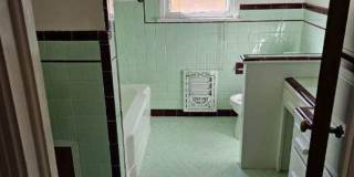Spacious cozy 3 Bed Home! New Carpets!! Gallery 17