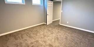 4 bedroom/1 bath/detached storage building Gallery 29