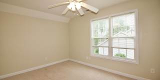 129 Lori Lane Gallery 38