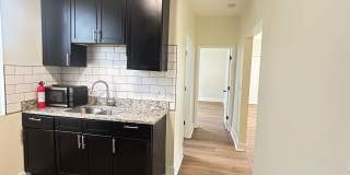 1006 West 77th Street, Unit 2 Gallery 2