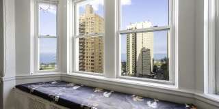 5000 S Cornell Avenue Gallery 6