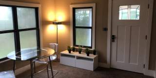 203 Desoto Street Gallery 11