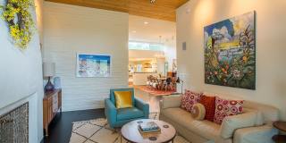 4 Bed 3.5 Bath Carolyn Heights Home W/Stunning Finishes & Ideal Outdoor Space!  Option for Early June or Early July move in! Gallery 12