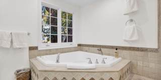 915 Edie Gallery 21
