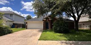 Single Story 4 Bedrooms 2 Bathrooms Home for Rent in Prime Northwest of Austin Location, nearby Apple Inc and The Domain Gallery 1