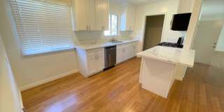 SPACIOUS 3BR/2BA HOME IN LAKEWOOD Gallery 9