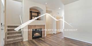 Low-Maintenance Living with Mountain Views! 3BR Townhome, 2-Car Garage & A/C Gallery 3