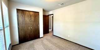 433 Argos Road Gallery 13