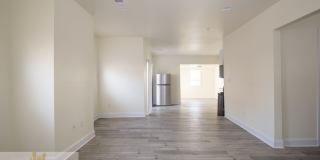 Updated 4BR House with 2 full baths and yard! Gallery 4