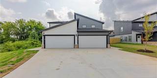 1602  SW Casuarina  DR Unit #1 Gallery 1