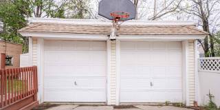 Very Spacious Four Bedroom Home For Rent! Gallery 32