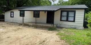 FOR RENT BENTON - 4 Bedroom, 2 Full baths Gallery 1