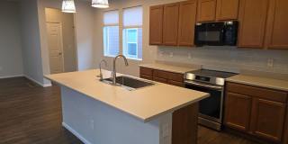 Modern Comfort in a Prime Location – 3 Bed / 2.5 Bath Home in Denver! Gallery 5