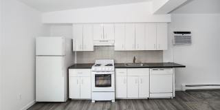 75 Maxwell Avenue Gallery 5