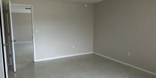 1081 Aron St Gallery 10