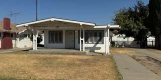 Adorable 2 Bedroom House in Selma Gallery 1