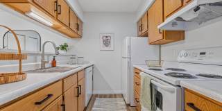 Lakeview Apartments Gallery 8