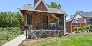 2 Bedroom 1 Bath Upstairs of Single Family Home in Denver - Shared with AirBnB in Basement Gallery 1