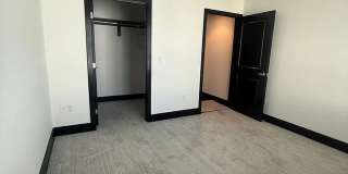 Bloomfield - 10625 Gallery 32