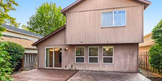 3BR + 2.5BA Two-Story Home — 2-Car Garage, Fenced Yard & Large Deck on a Cul-de-Sac (Beaverton / Aloha) Gallery 27