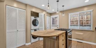 Beautiful Cherry Creek Condo Gallery 18