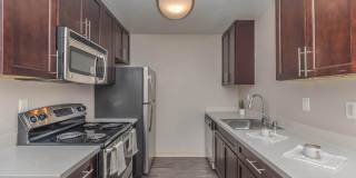 The Boulevard Gallery 31