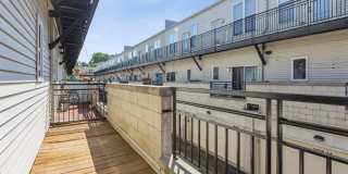 3238 N KILBOURN Avenue Gallery 15