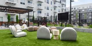 The Hallon Gallery 125