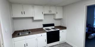 Quaint 2 Bedroom Single Family Home in York Gallery 5