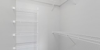 Alto Fairfield Metro Gallery 8